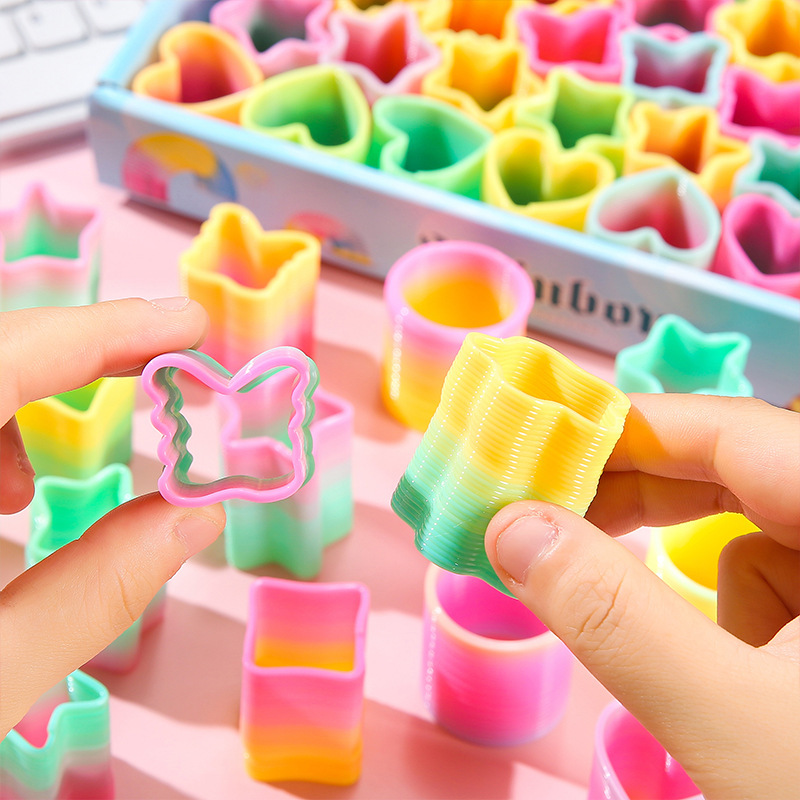 Rainbow Magic Springs Circle T - Novelty Gifts recensie en prijs